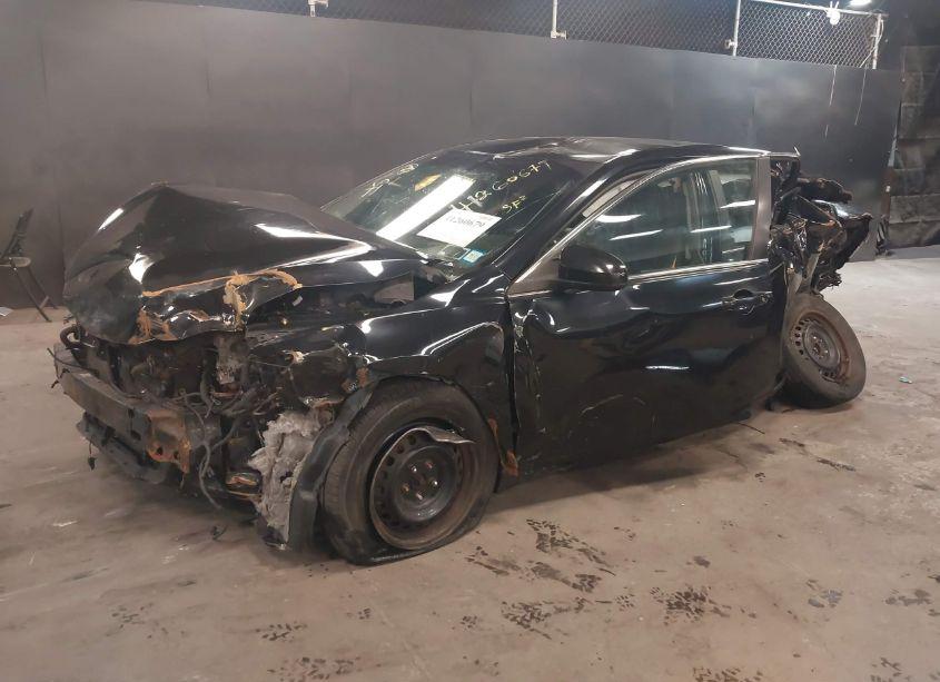 Photo 2 of 2016 Toyota Camry HYBRID LE (VIN 4T1BD1FK4GU178939)