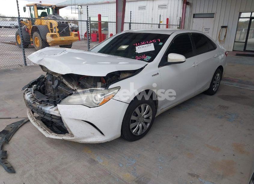 Photo 2 of 2016 Toyota Camry HYBRID LE (VIN 4T1BD1FK4GU188306)