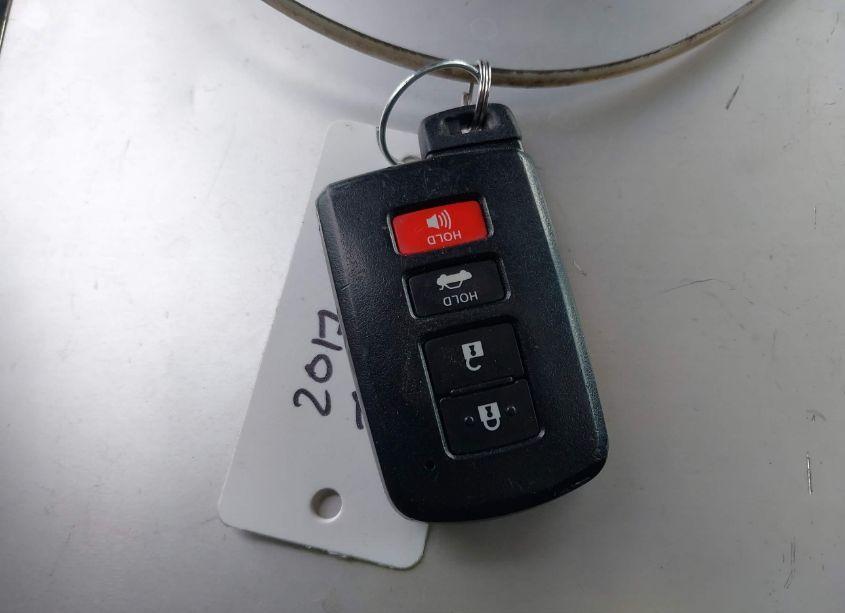 Photo 11 of 2017 Toyota Camry HYBRID SE (VIN 4T1BD1FK4HU217367)