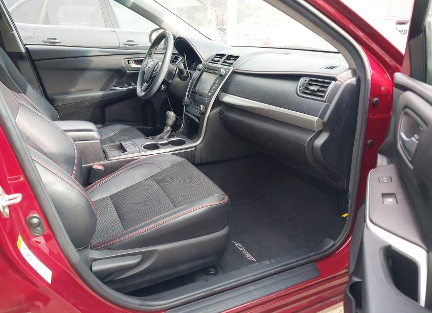 Photo 5 of 2017 Toyota Camry HYBRID SE (VIN 4T1BD1FK4HU217367)