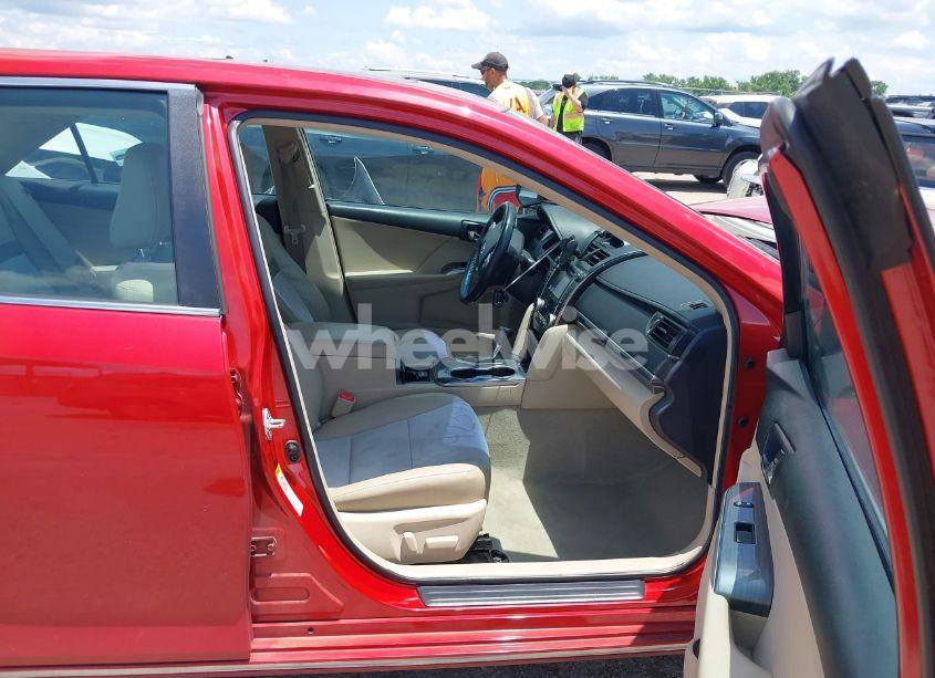 Photo 5 of 2012 Toyota Camry HYBRID LE/XLE (VIN 4T1BD1FK5CU021933)