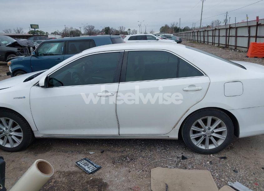 Photo 14 of 2012 Toyota Camry HYBRID XLE (VIN 4T1BD1FK5CU061994)