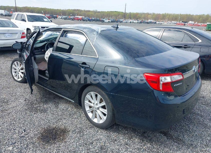 Photo 3 of 2013 Toyota Camry HYBRID XLE (VIN 4T1BD1FK5DU076612)