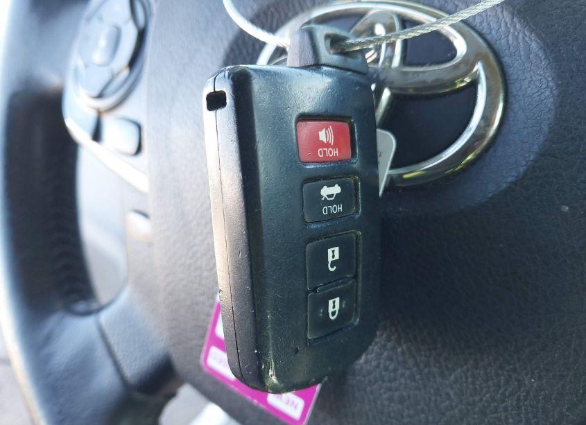 Photo 11 of 2014 Toyota Camry HYBRID XLE (VIN 4T1BD1FK5EU106094)