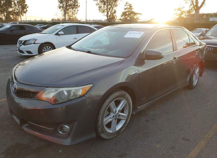 Photo 2 of 2014 Toyota Camry HYBRID SE LIMITED EDITION (VIN 4T1BD1FK5EU131156)