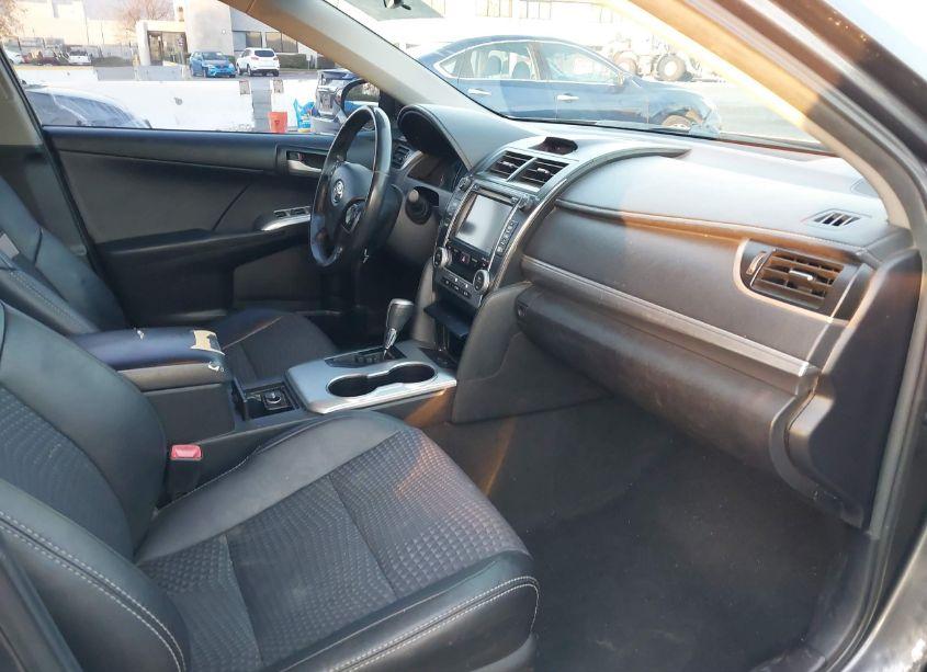 Photo 5 of 2014 Toyota Camry HYBRID SE LIMITED EDITION (VIN 4T1BD1FK5EU131156)