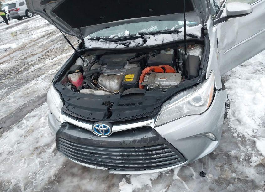 Photo 10 of 2015 Toyota Camry HYBRID LE (VIN 4T1BD1FK5FU146516)