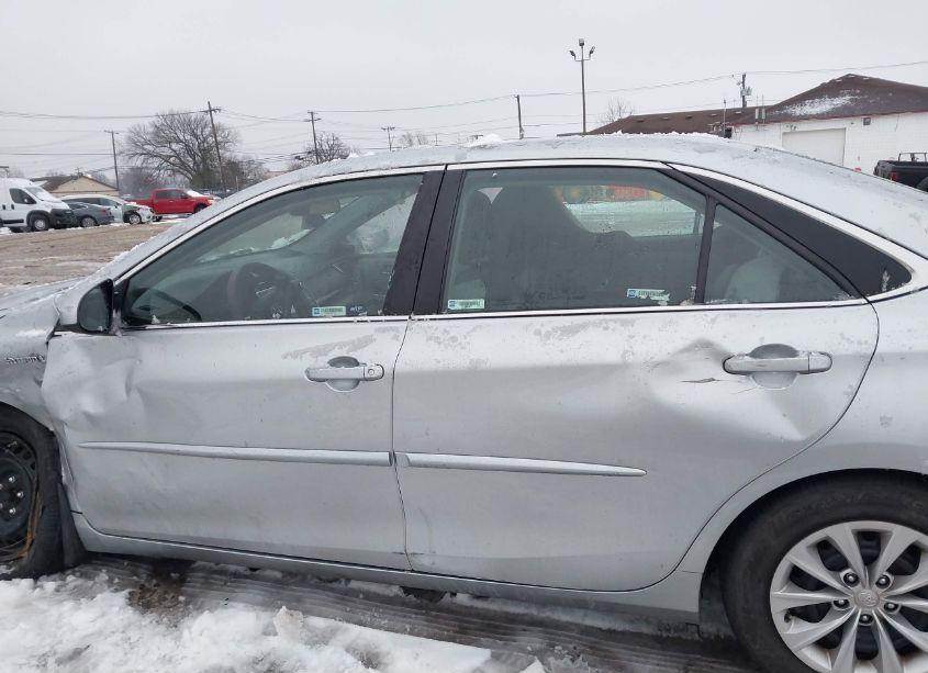 Photo 14 of 2015 Toyota Camry HYBRID LE (VIN 4T1BD1FK5FU146516)