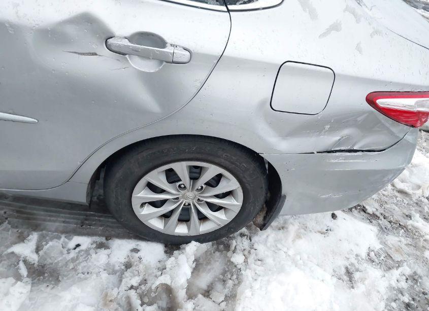 Photo 17 of 2015 Toyota Camry HYBRID LE (VIN 4T1BD1FK5FU146516)