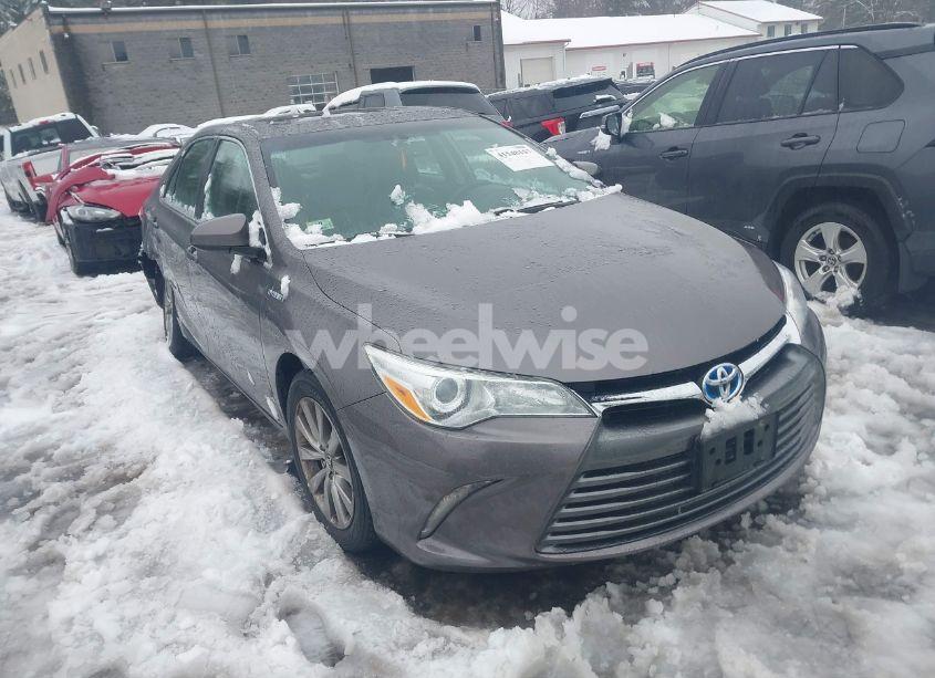 Photo 13 of 2015 Toyota Camry HYBRID XLE (VIN 4T1BD1FK5FU154177)
