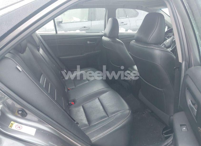 Photo 8 of 2015 Toyota Camry HYBRID XLE (VIN 4T1BD1FK5FU154177)