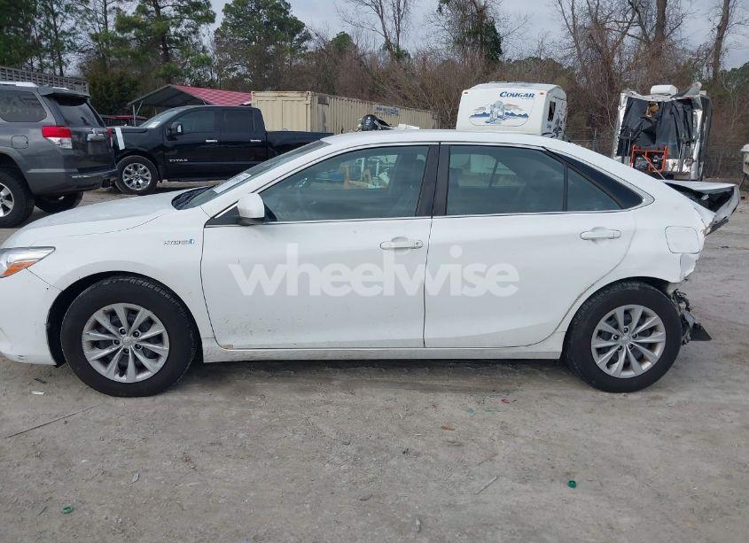 Photo 14 of 2015 Toyota Camry HYBRID LE (VIN 4T1BD1FK5FU164501)