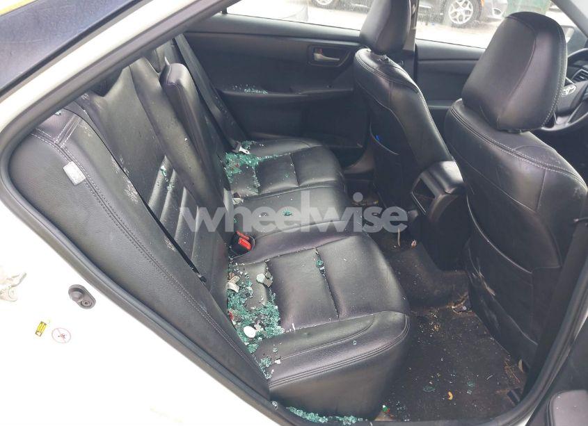 Photo 8 of 2015 Toyota Camry HYBRID LE (VIN 4T1BD1FK5FU164501)