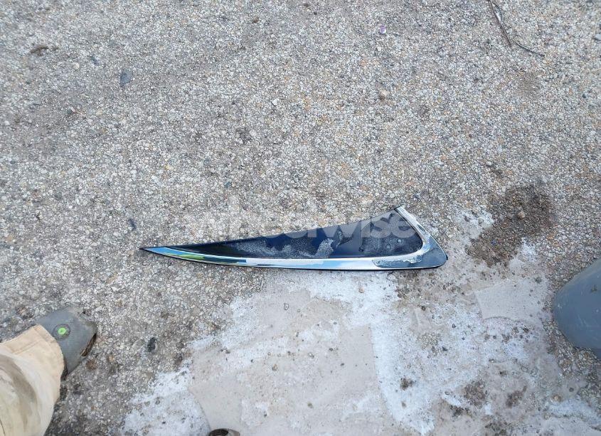 Photo 12 of 2015 Toyota Camry HYBRID SE (VIN 4T1BD1FK5FU166653)