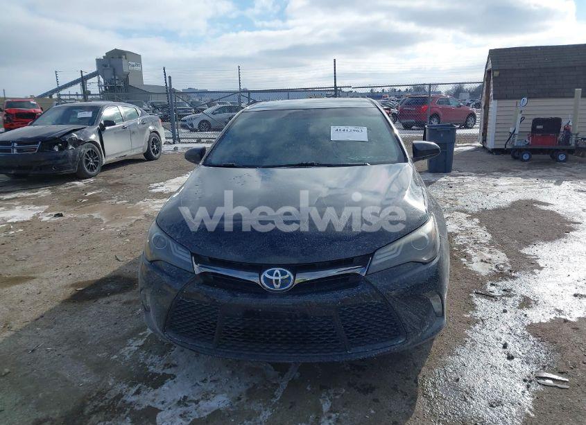 Photo 13 of 2015 Toyota Camry HYBRID SE (VIN 4T1BD1FK5FU166653)