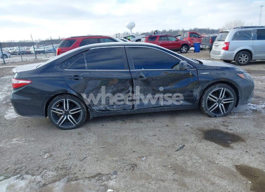 Photo 14 of 2015 Toyota Camry HYBRID SE (VIN 4T1BD1FK5FU166653)