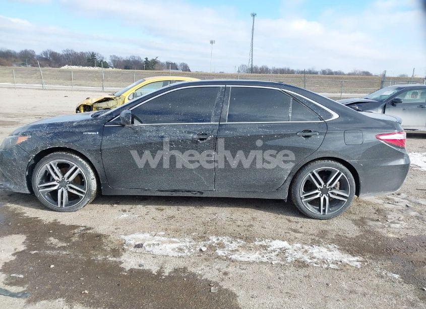 Photo 15 of 2015 Toyota Camry HYBRID SE (VIN 4T1BD1FK5FU166653)