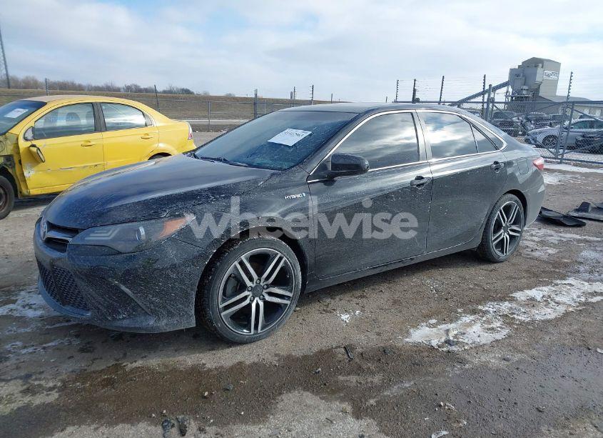 Photo 2 of 2015 Toyota Camry HYBRID SE (VIN 4T1BD1FK5FU166653)