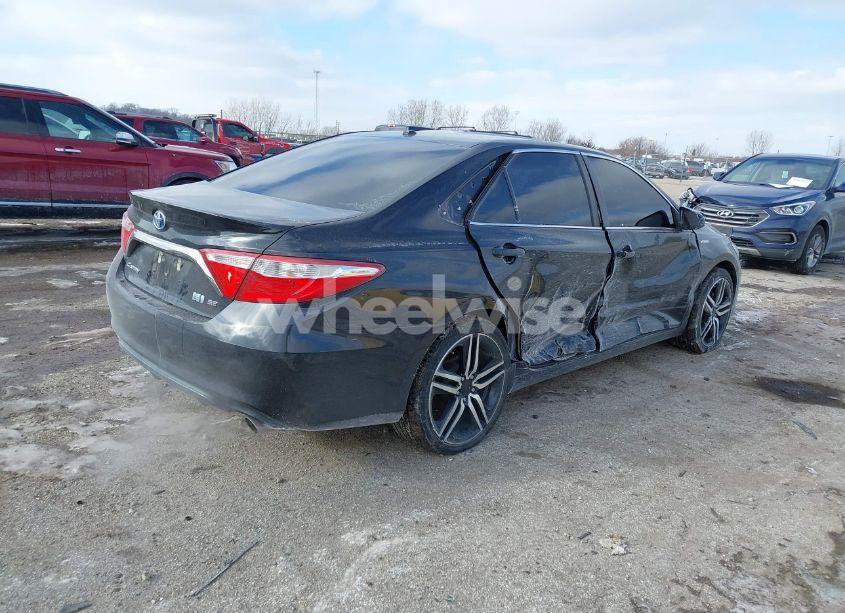 Photo 4 of 2015 Toyota Camry HYBRID SE (VIN 4T1BD1FK5FU166653)