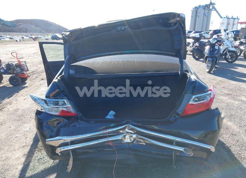 Photo 19 of 2015 Toyota Camry HYBRID LE (VIN 4T1BD1FK5FU170038)