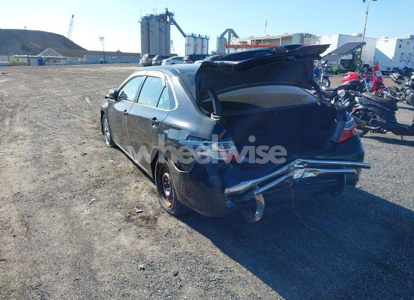 Photo 3 of 2015 Toyota Camry HYBRID LE (VIN 4T1BD1FK5FU170038)
