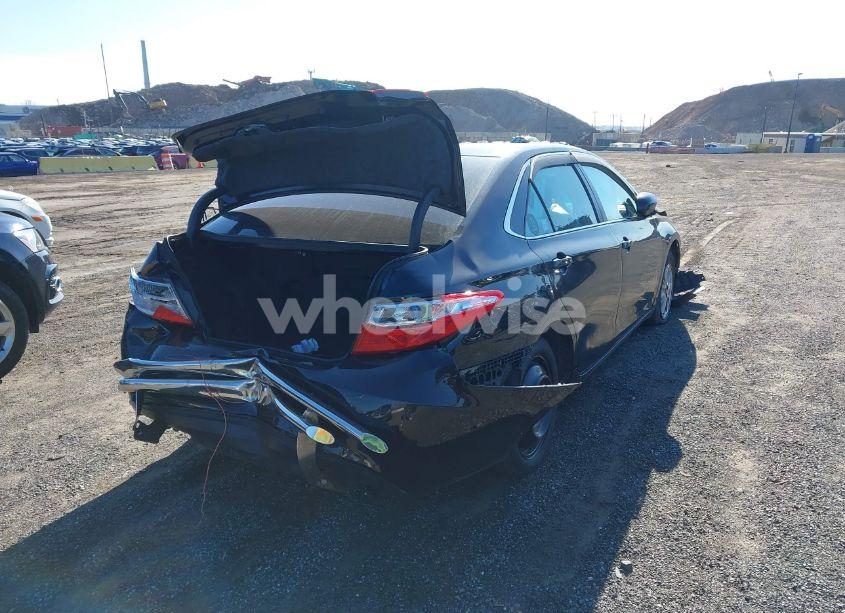 Photo 4 of 2015 Toyota Camry HYBRID LE (VIN 4T1BD1FK5FU170038)