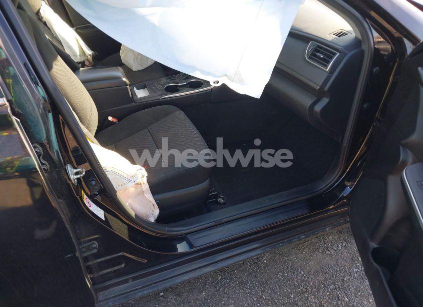 Photo 5 of 2015 Toyota Camry HYBRID LE (VIN 4T1BD1FK5FU170038)