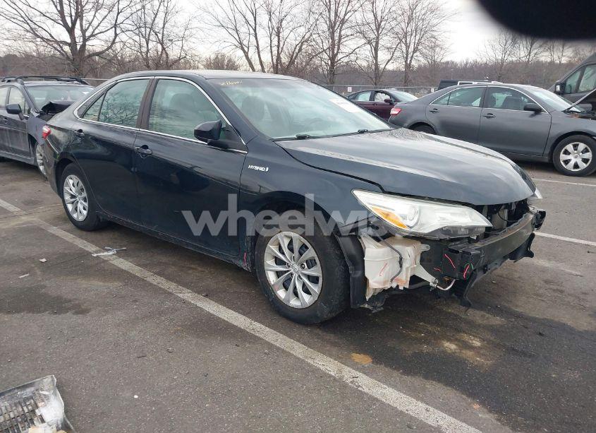 2016 Toyota Camry HYBRID LE (VIN 4T1BD1FK5GU186354) main photo