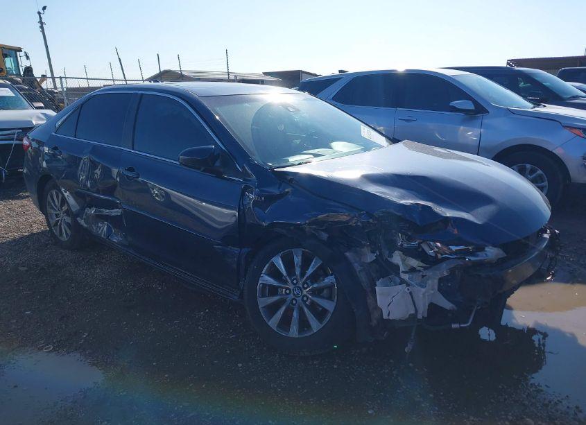 2016 Toyota Camry HYBRID XLE (VIN 4T1BD1FK5GU200530) main photo