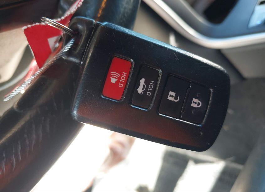 Photo 11 of 2016 Toyota Camry HYBRID XLE (VIN 4T1BD1FK5GU200530)