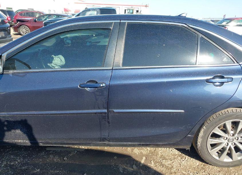 Photo 15 of 2016 Toyota Camry HYBRID XLE (VIN 4T1BD1FK5GU200530)