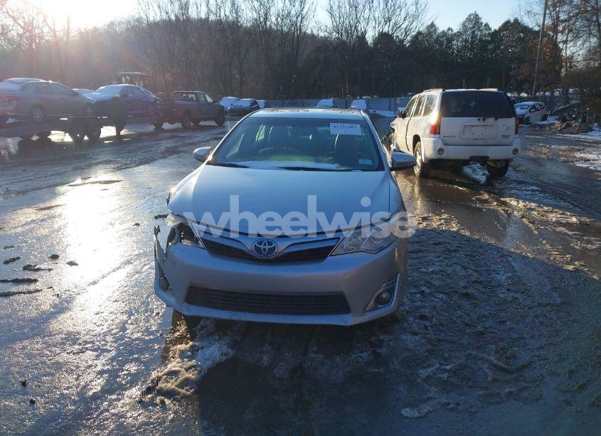 Photo 12 of 2012 Toyota Camry HYBRID XLE (VIN 4T1BD1FK6CU012660)