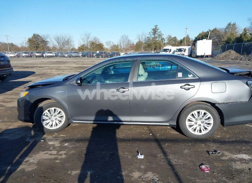 Photo 14 of 2012 Toyota Camry HYBRID LE (VIN 4T1BD1FK6CU033718)