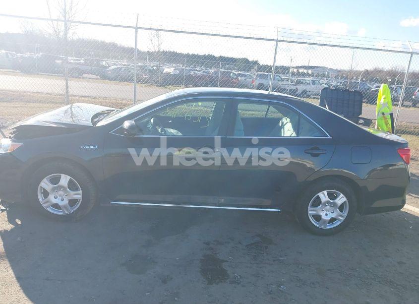 Photo 15 of 2012 Toyota Camry HYBRID LE (VIN 4T1BD1FK6CU035856)