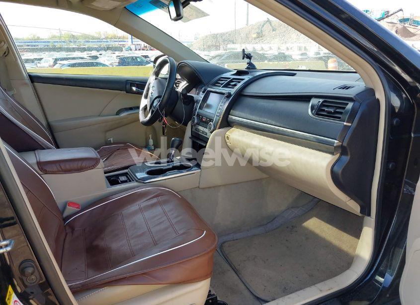 Photo 5 of 2012 Toyota Camry HYBRID XLE (VIN 4T1BD1FK6CU043326)