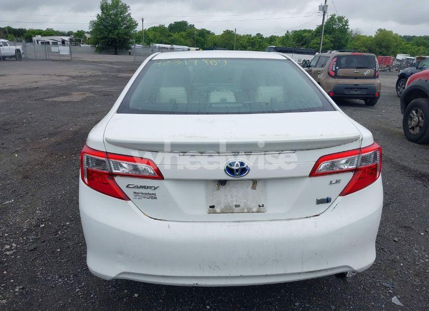 Photo 17 of 2013 Toyota Camry HYBRID LE (VIN 4T1BD1FK6DU064484)