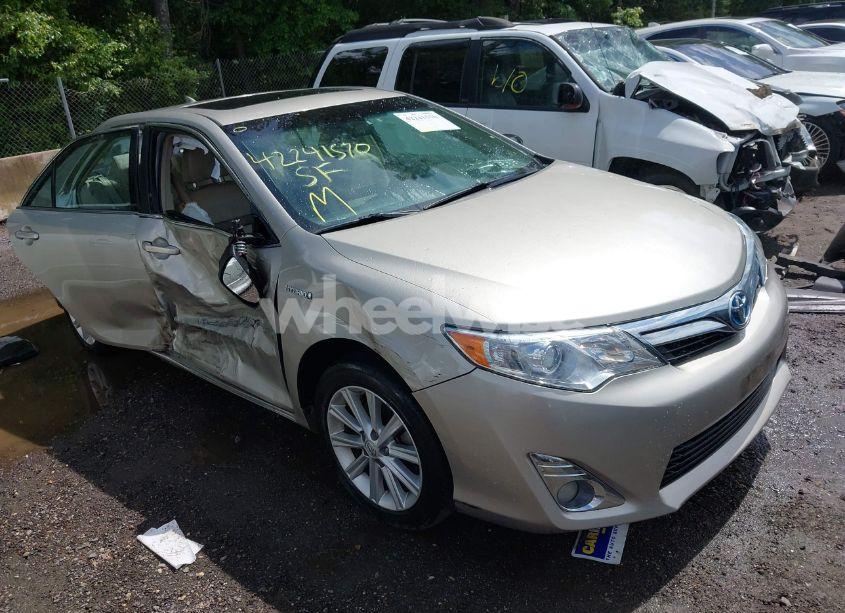 2014 Toyota Camry HYBRID XLE (VIN 4T1BD1FK6EU100238) main photo