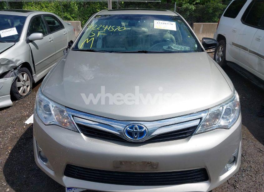 Photo 12 of 2014 Toyota Camry HYBRID XLE (VIN 4T1BD1FK6EU100238)