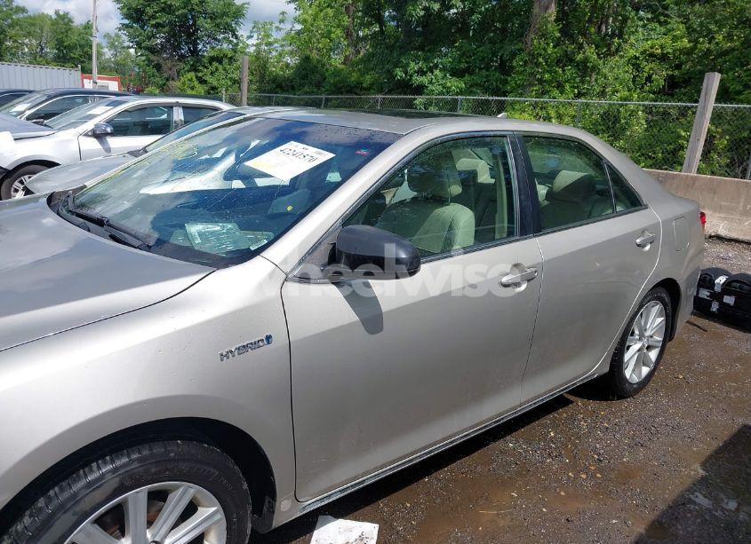 Photo 14 of 2014 Toyota Camry HYBRID XLE (VIN 4T1BD1FK6EU100238)