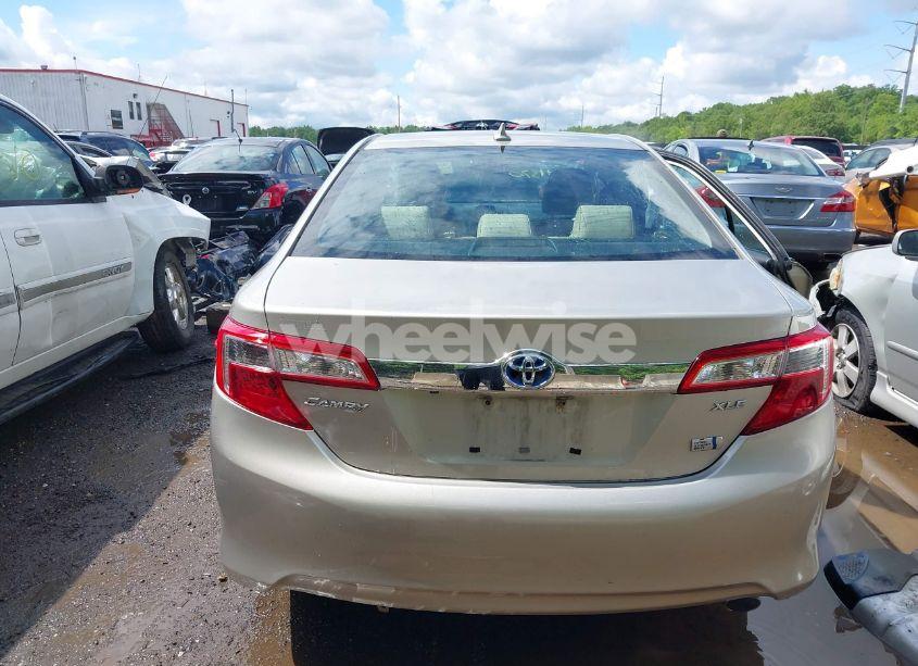 Photo 16 of 2014 Toyota Camry HYBRID XLE (VIN 4T1BD1FK6EU100238)
