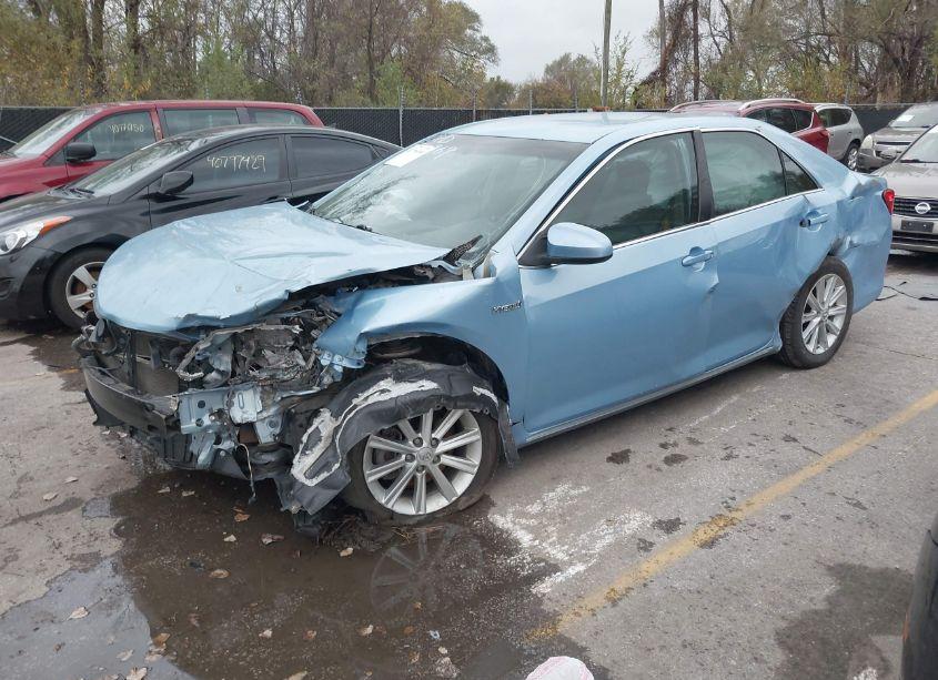 Photo 2 of 2014 Toyota Camry HYBRID XLE (VIN 4T1BD1FK6EU100725)