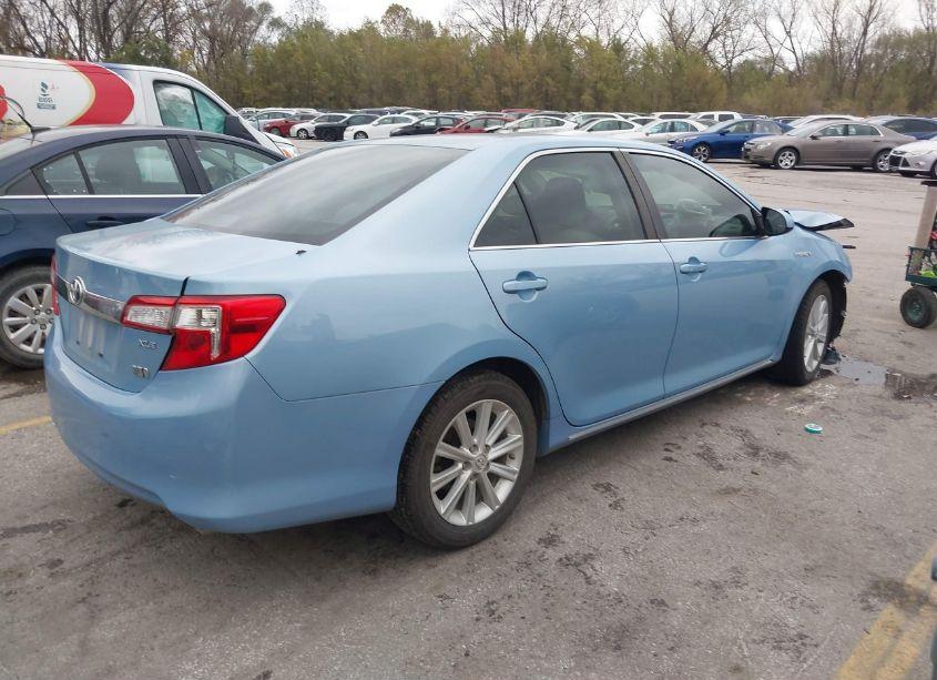 Photo 4 of 2014 Toyota Camry HYBRID XLE (VIN 4T1BD1FK6EU100725)