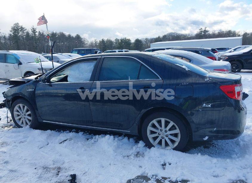 Photo 15 of 2014 Toyota Camry HYBRID XLE (VIN 4T1BD1FK6EU104998)