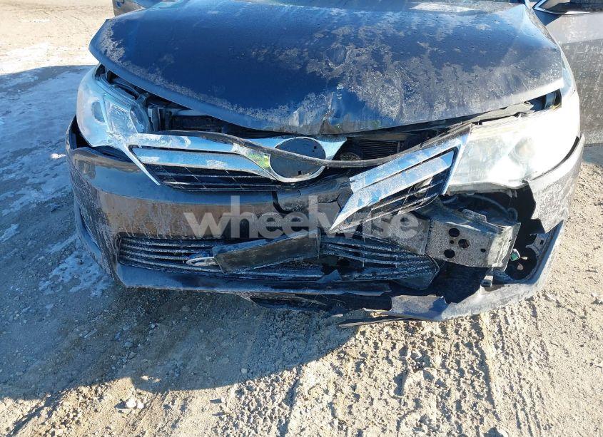 Photo 6 of 2014 Toyota Camry HYBRID LE (VIN 4T1BD1FK6EU139430)