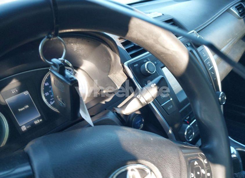 Photo 11 of 2015 Toyota Camry HYBRID LE (VIN 4T1BD1FK6FU151692)