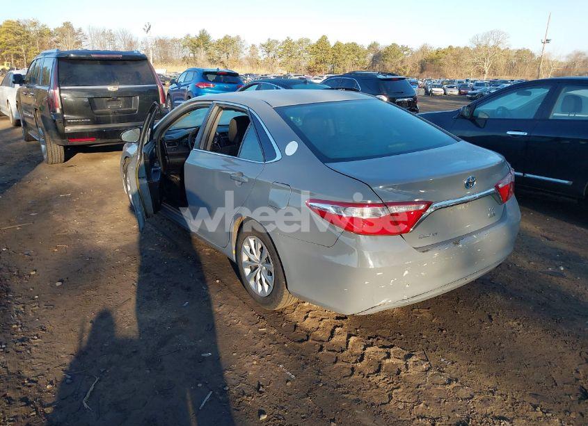 Photo 3 of 2015 Toyota Camry HYBRID LE (VIN 4T1BD1FK6FU151692)