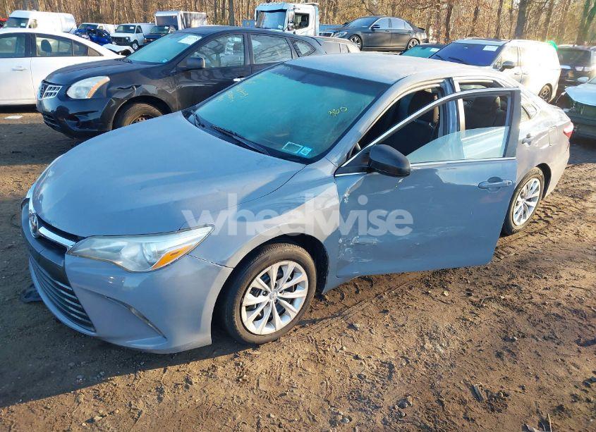 Photo 6 of 2015 Toyota Camry HYBRID LE (VIN 4T1BD1FK6FU151692)