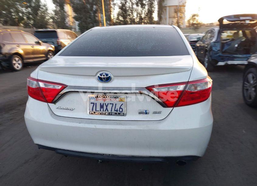 Photo 16 of 2015 Toyota Camry HYBRID SE (VIN 4T1BD1FK6FU169691)