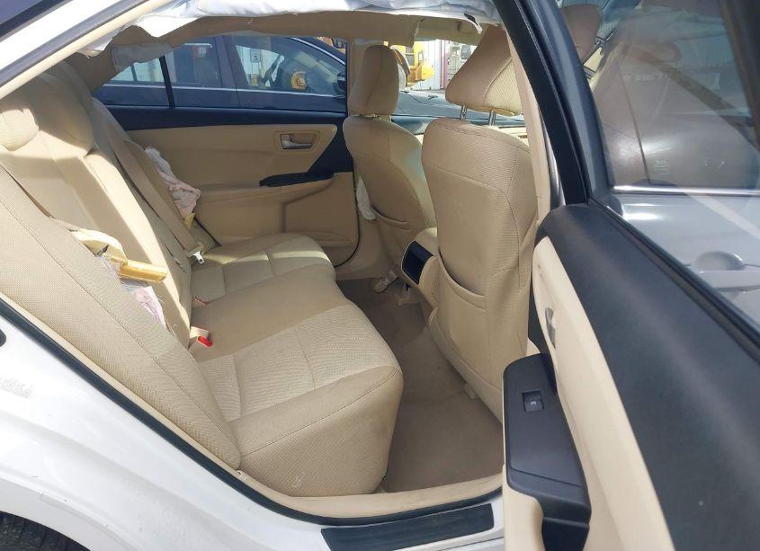 Photo 8 of 2016 Toyota Camry HYBRID LE (VIN 4T1BD1FK6GU185049)