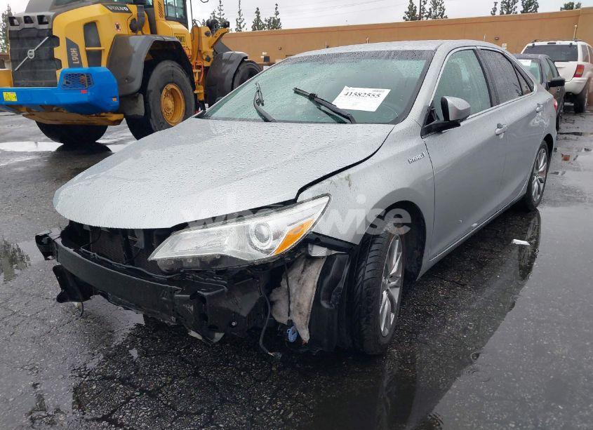 Photo 2 of 2016 Toyota Camry HYBRID XLE (VIN 4T1BD1FK6GU188419)